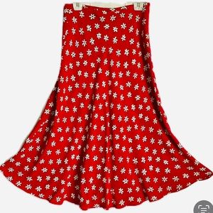Karen Kane skirt. Red with white flowers. Size 12. Flared bottom